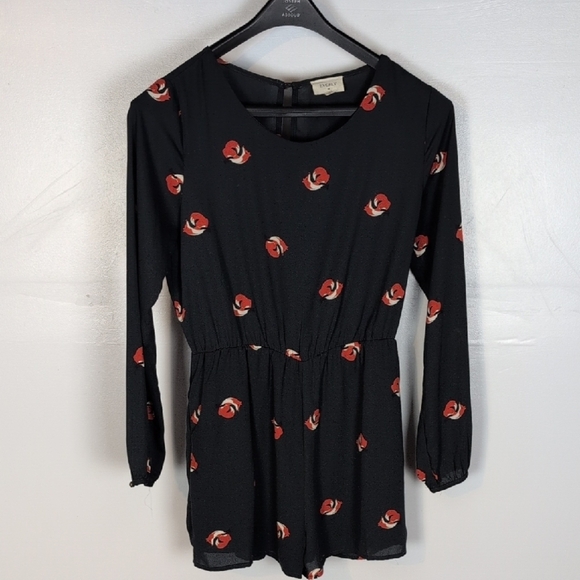 Everly Fox Print Romper - Picture 1 of 10